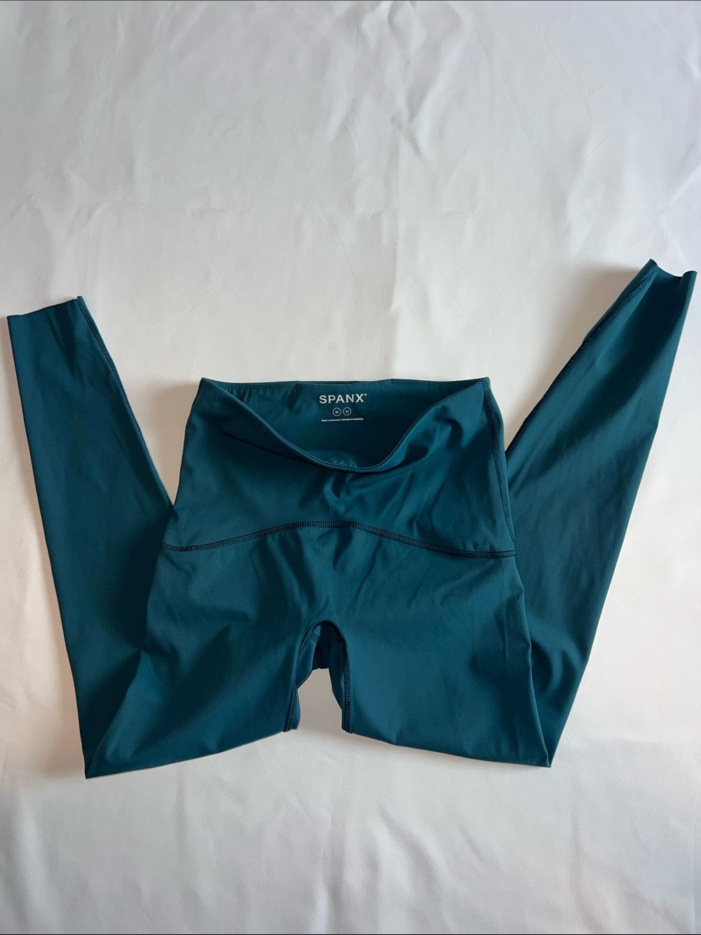 SPANX Teal High-Waist Performance Leggings Like New Size Med Beautiful Color